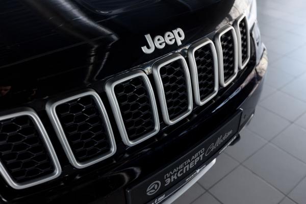 Jeep Grand Cherokee 3.0 AT (238 л.с.) 4WD 2018
