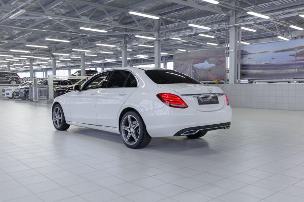 Mercedes-Benz C-Класс 180 180 1.6 AT (150 л.с.) 2016