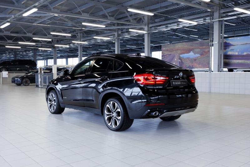 BMW X6 30d 30d 3.0d AT (249 л.с.) 4WD 2016