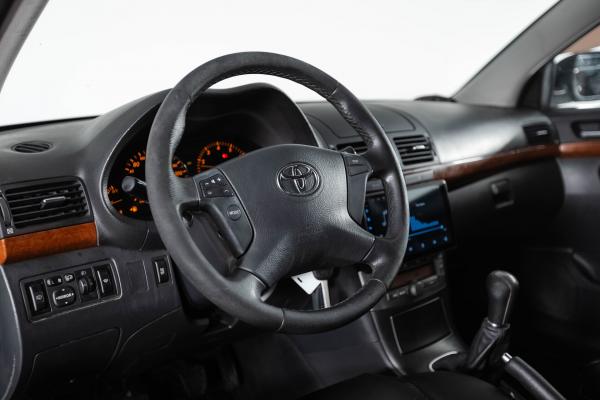 Toyota Avensis 1.8 MT (129 л.с.) 2007