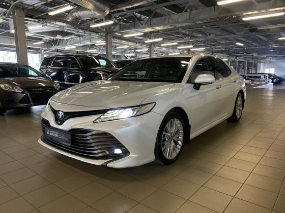 Toyota Camry 3.5 AT (249 л.с.) 2019