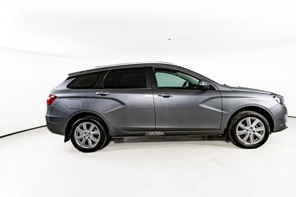 ВАЗ (Lada) Vesta SW SW 1.6 MT (106 л.с.) 2020