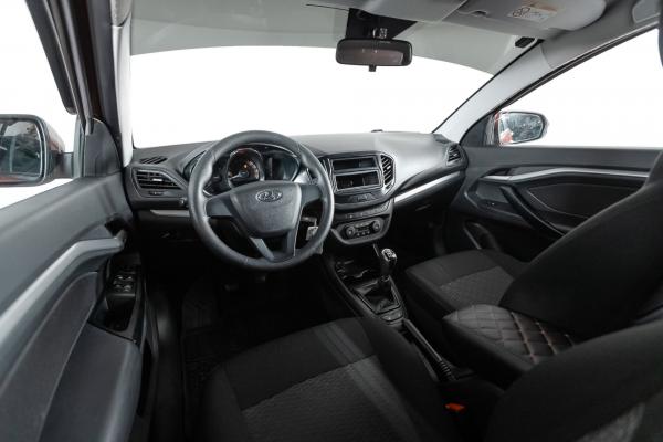 ВАЗ (Lada) Vesta SW SW 1.6 MT (106 л.с.) 2021