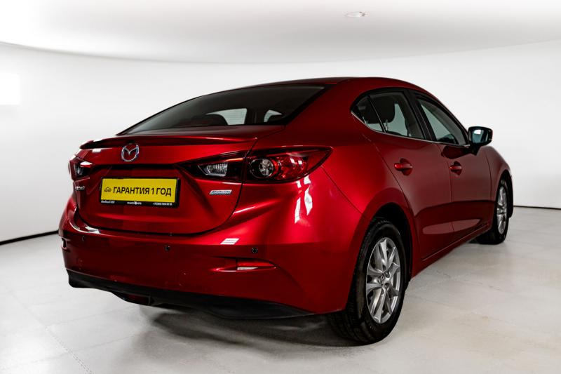 Mazda 3 1.5 AT (120 л.с.) 2018