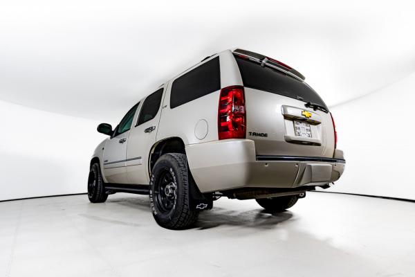 Chevrolet Tahoe 6AT 5.3 AT (324 л.с.) 4WD 2013