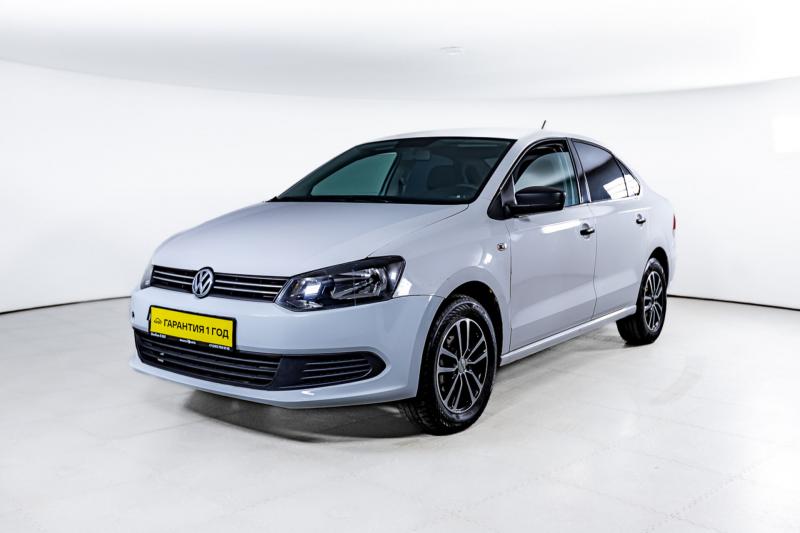 Volkswagen Polo 1.6 MT (105 л.с.) 2013