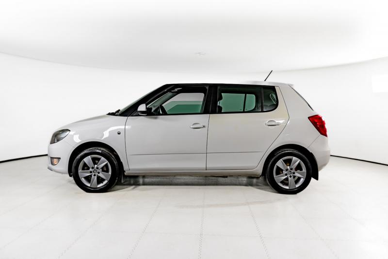 Skoda Fabia 1.6 AT (105 л.с.) 2013