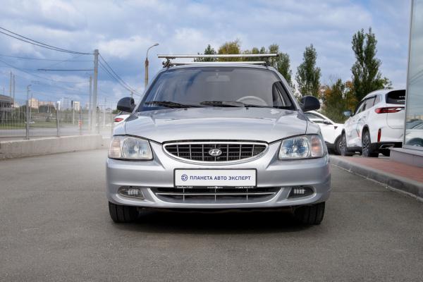 Hyundai Accent 1.5 AT (102 л.с.) 2005