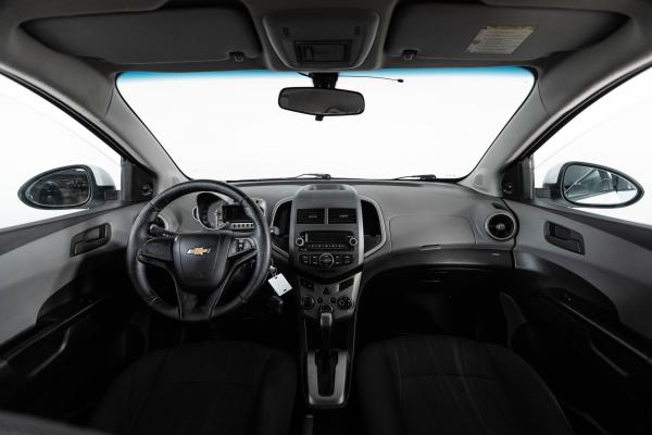 Chevrolet Aveo 1.6 AT (115 л.с.) 2013