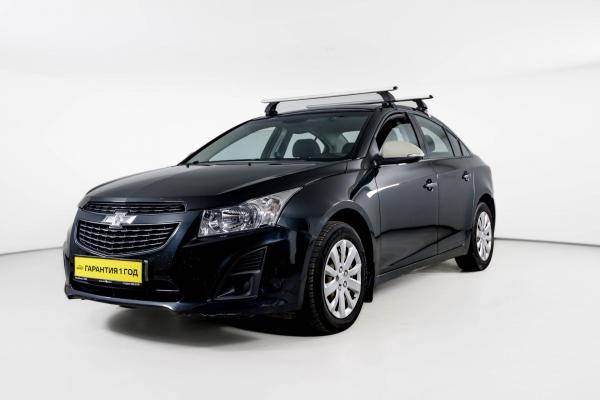 Chevrolet Cruze 1.8 MT (141 л.с.) 2013