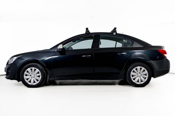 Chevrolet Cruze 1.8 MT (141 л.с.) 2013