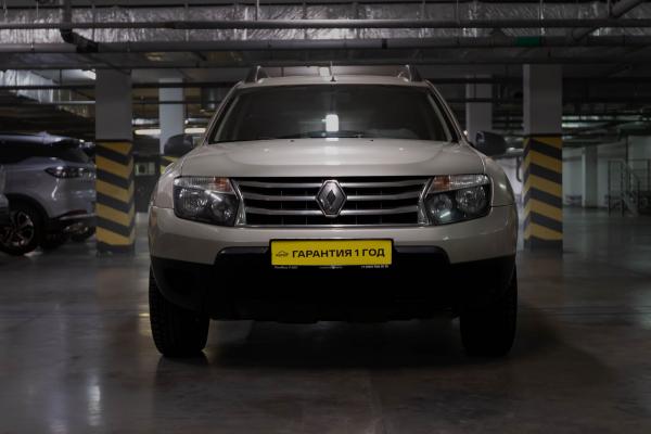 Renault Duster 1.6 MT (102 л.с.) 4WD 2014