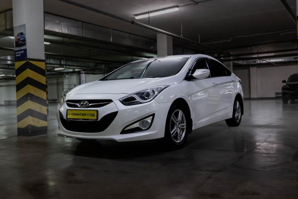 Hyundai i40 2.0 AT (150 л.с.) 2015