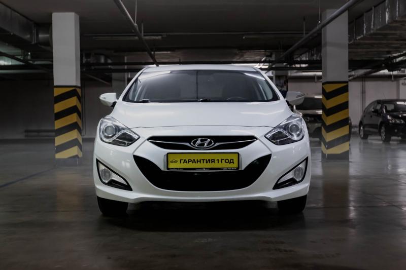 Hyundai i40 2.0 AT (150 л.с.) 2015