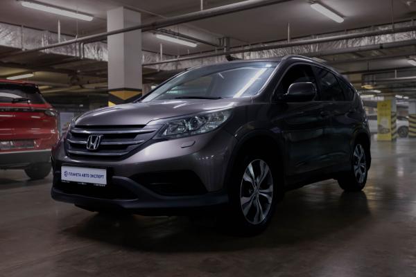 Honda CR-V 2.0 MT (150 л.с.) 4WD 2014