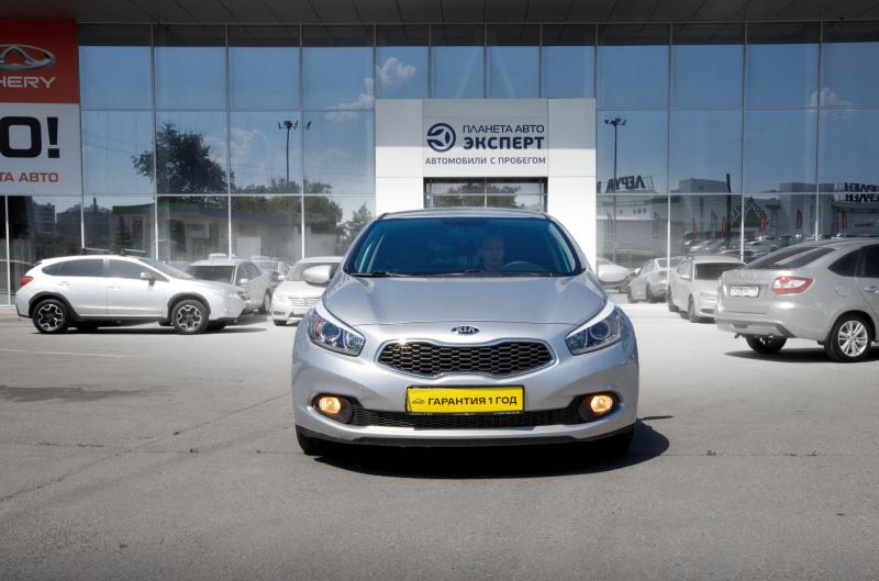 Kia Cee'd 1.6 MT (129 л.с.) 2013