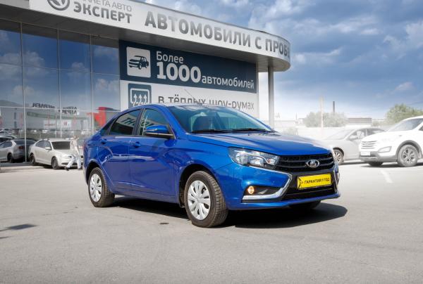 ВАЗ (Lada) Vesta 1.6 CVT (113 л.с.) 2020