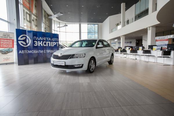 Skoda Rapid 1.6 AT (110 л.с.) 2018