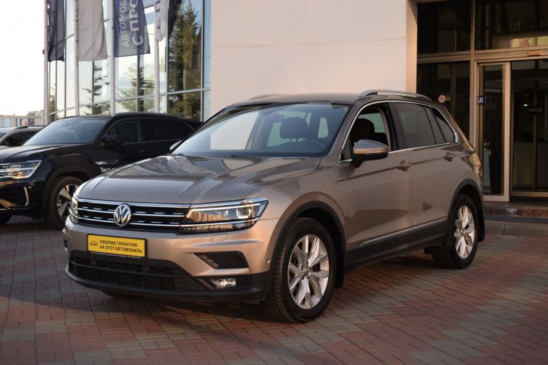 Volkswagen Tiguan 2.0 AMT (180 л.с.) 4WD 2020