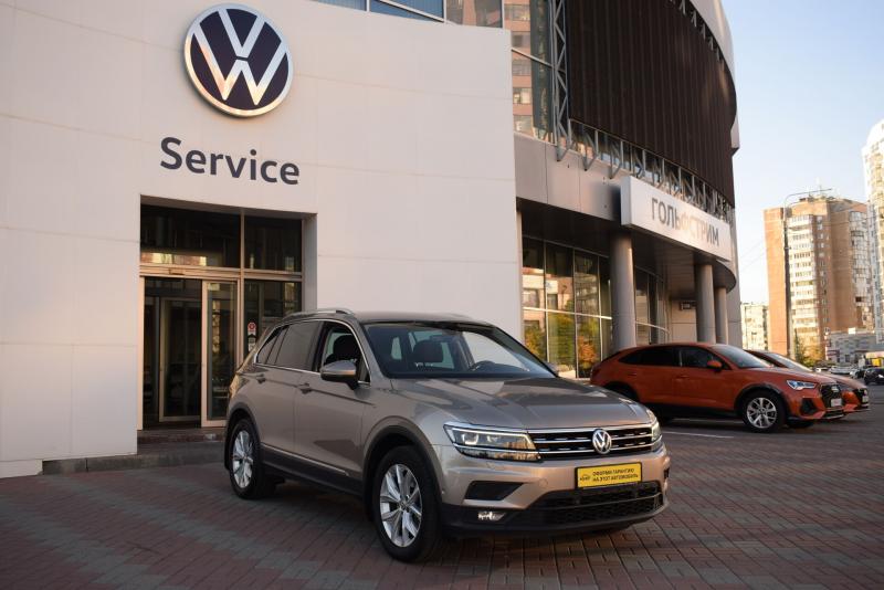 Volkswagen Tiguan 2.0 AMT (180 л.с.) 4WD 2020