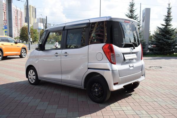 Mitsubishi eK Space 0.7 CVT (49 л.с.) 2014