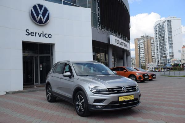 Volkswagen Tiguan 2.0d AMT (150 л.с.) 4WD 2017