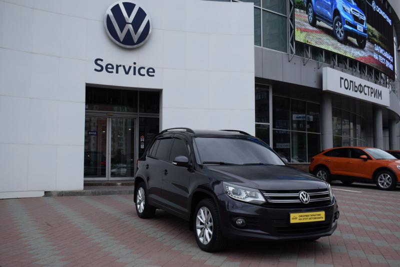 Volkswagen Tiguan 2.0 AT (170 л.с.) 4WD 2015