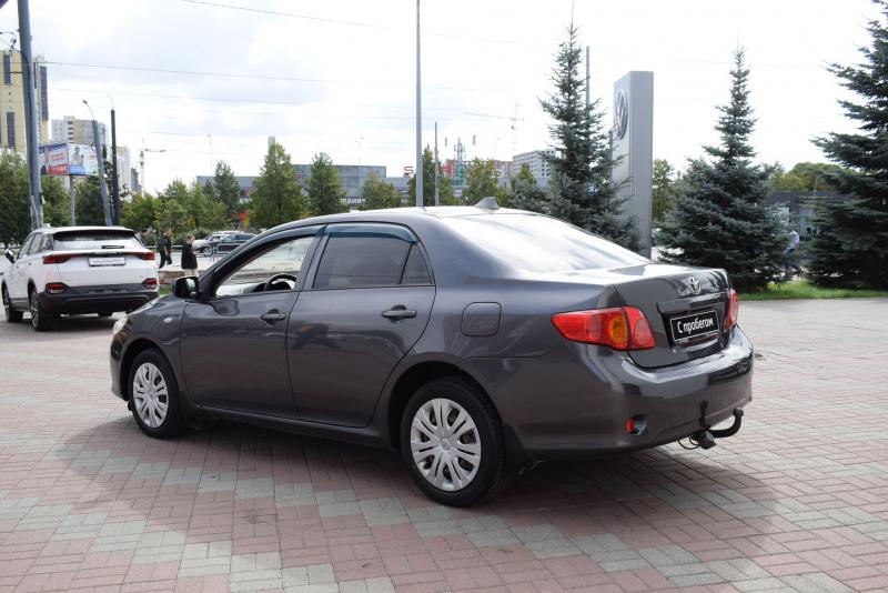 Toyota Corolla 1.6 MT (124 л.с.) 2008