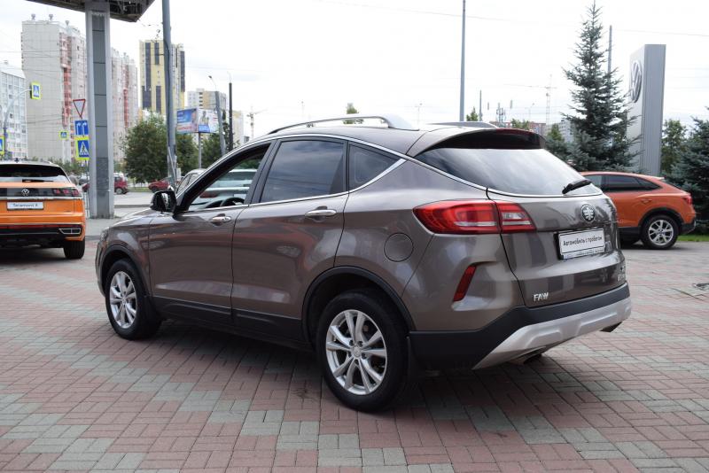 FAW Besturn X80 2.0 MT (142 л.с.) 2020