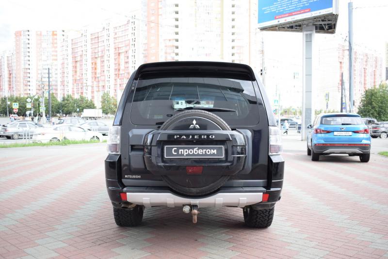 Mitsubishi Pajero 3.0 AT (178 л.с.) 4WD 2012