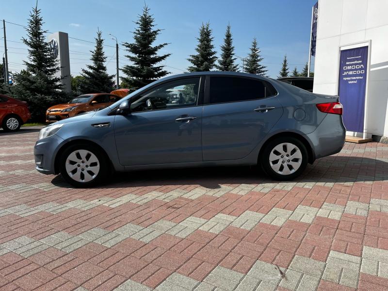 Kia Rio 1.4 MT (107 л.с.) 2013