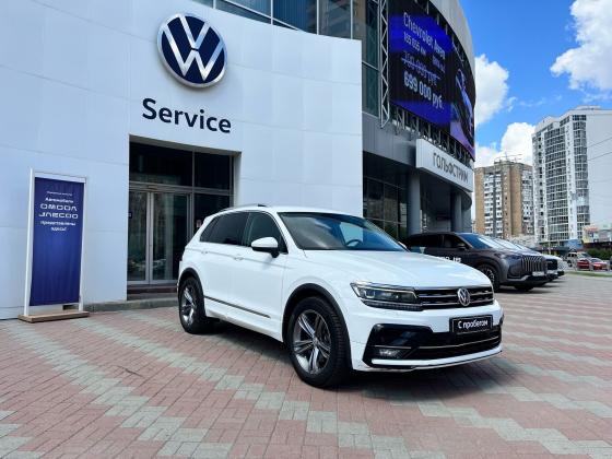 Volkswagen Tiguan 2.0 AMT (220 л.с.) 4WD 2018