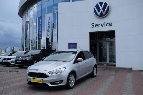 Ford Focus 1.6 AMT (105 л.с.) 2016