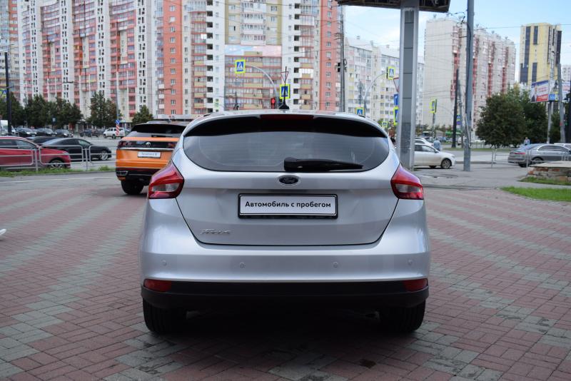 Ford Focus 1.6 AMT (105 л.с.) 2016