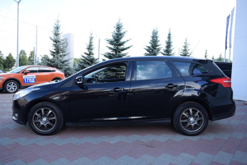 Ford Focus 1.6 MT (125 л.с.) 2016