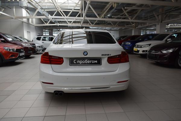 BMW 3 серия 328 328i 2.0 AT (245 л.с.) 2012