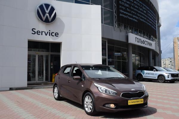 Kia Cee'd 1.6 MT (129 л.с.) 2013