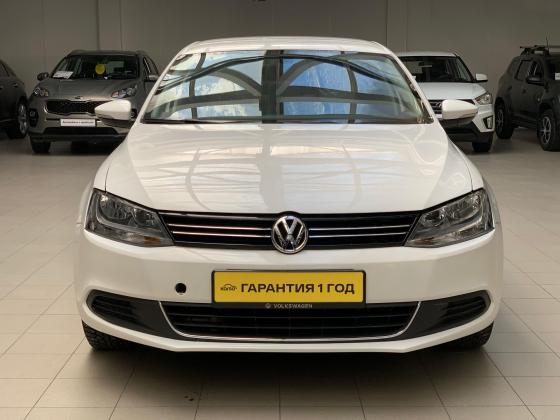 Volkswagen Jetta 1.6 AT (105 л.с.) 2014