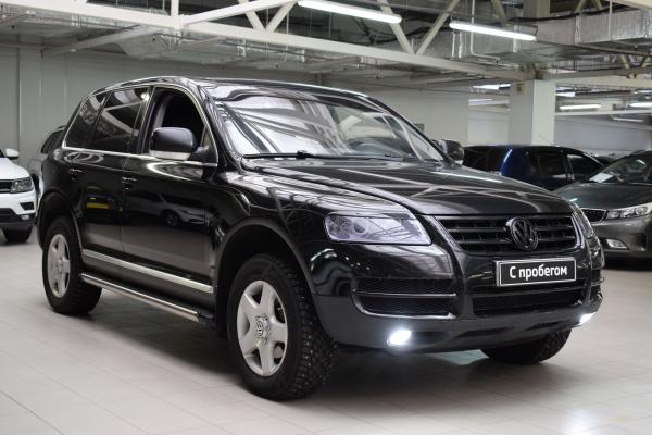 Volkswagen Touareg 2.5d MT (174 л.с.) 4WD 2006