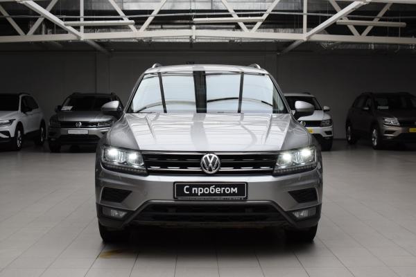 Volkswagen Tiguan 2.0d AMT (150 л.с.) 4WD 2018