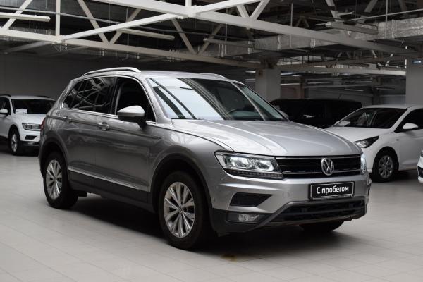 Volkswagen Tiguan 2.0d AMT (150 л.с.) 4WD 2018