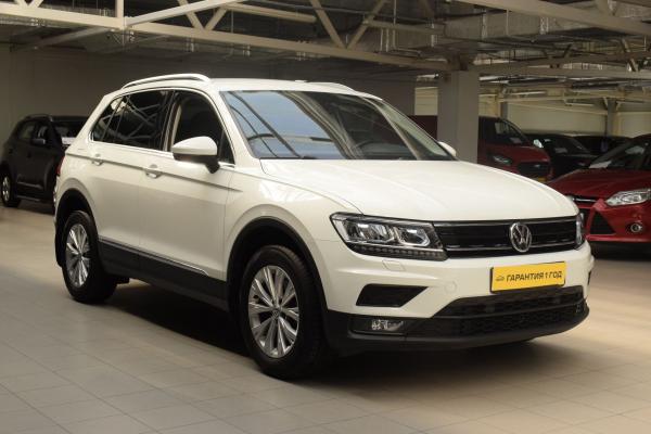 Volkswagen Tiguan 1.4 AMT (150 л.с.) 2018