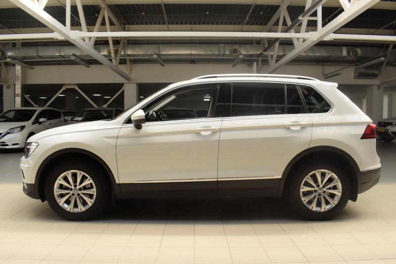 Volkswagen Tiguan 1.4 AMT (150 л.с.) 2018