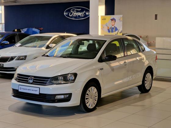 Volkswagen Polo 1.6 MT (110 л.с.) 2017