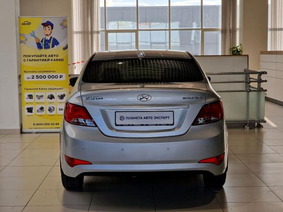 Hyundai Solaris 1.4 MT (107 л.с.) 2014