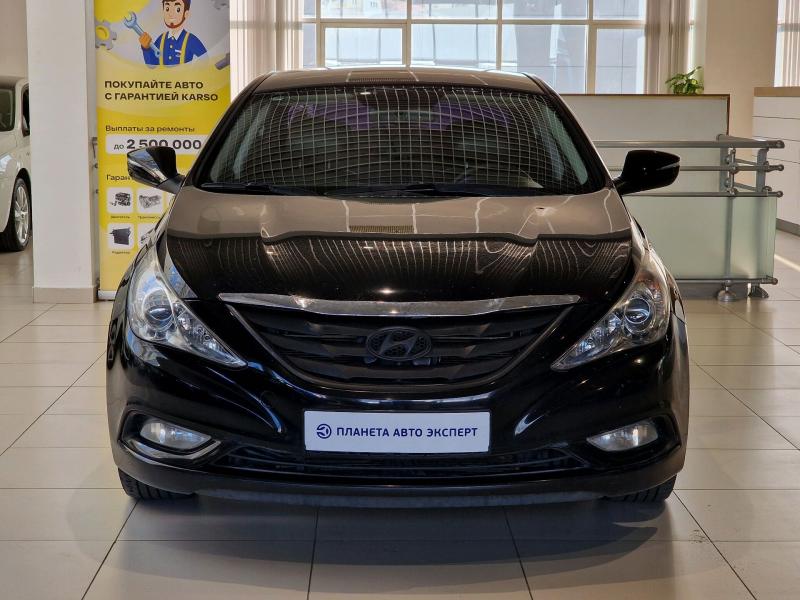 Hyundai Sonata 2.0 AT (150 л.с.) 2011