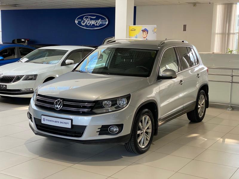 Volkswagen Tiguan 2.0 AT (170 л.с.) 4WD 2012