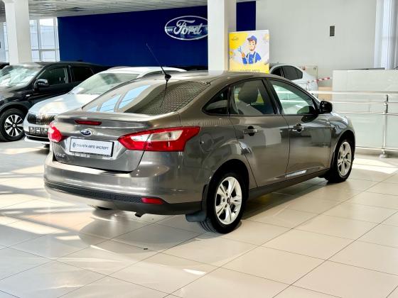 Ford Focus 1.6 AMT (105 л.с.) 2014