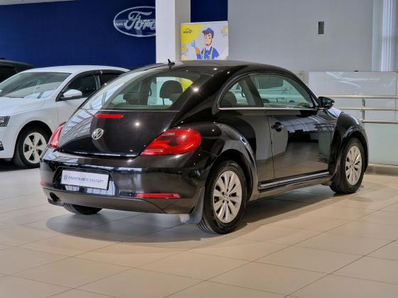 Volkswagen Beetle 1.2 AMT (105 л.с.) 2013