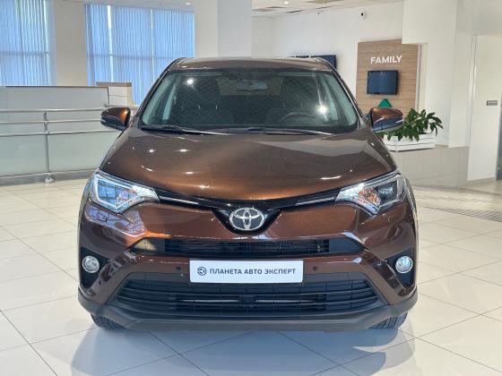 Toyota RAV4 2.0 CVT (146 л.с.) 2017